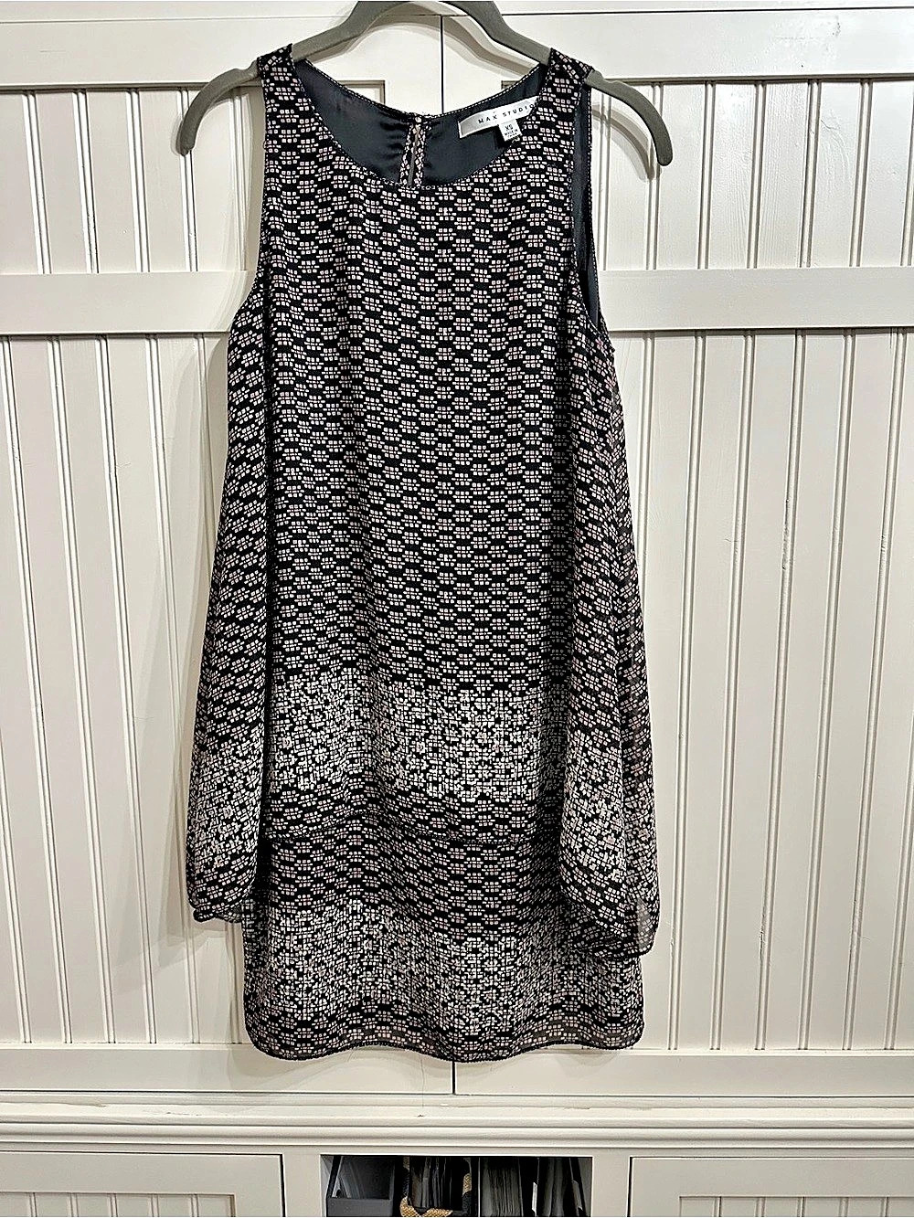 Max Studio Geometric Mini Dress in Black & Pink Size XS Like New
